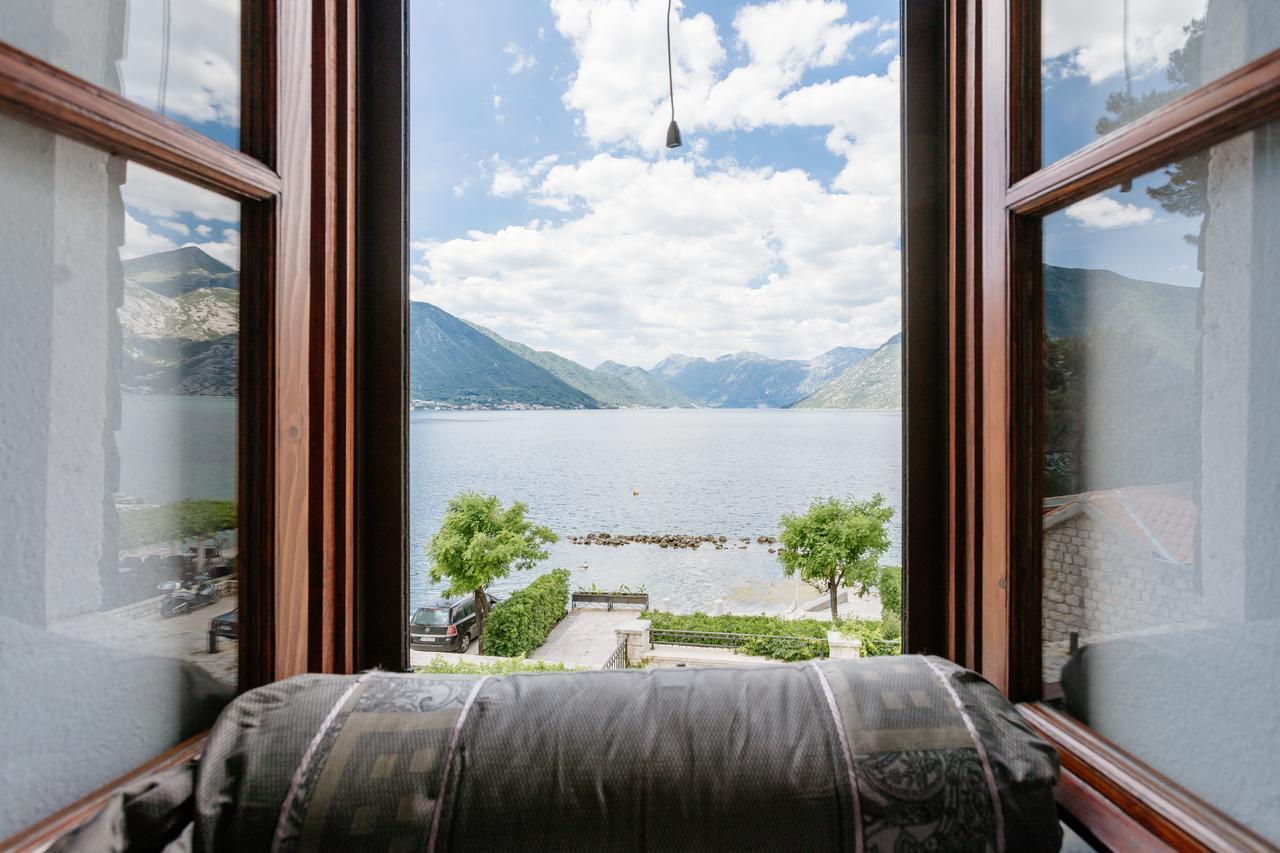 Villa Luxury Stone On The Sea With Private Pool And View Kotor Exterior foto